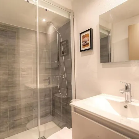 Apartment Studio Fonctionnel Et Renove, Berges Du Rhone *